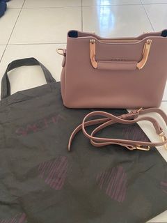 (Category: ) located in . Submitted by azzawaniazman (Listing ID 1206592448, Image 1). Description: .