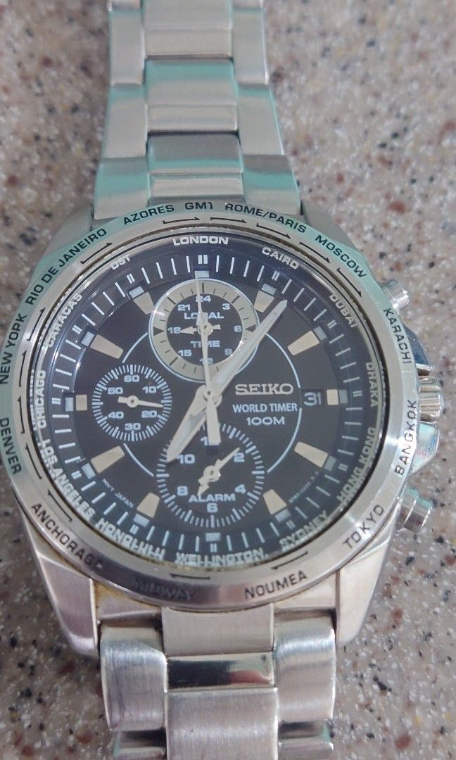 Seiko world time 5T82, Men's Fashion, Watches & Accessories, Watches on  Carousell