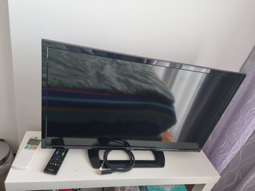 SHARP TV good condition, TV & Home Appliances, TV & Entertainment, TV on Carousell