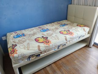 (Category: ) located in . Submitted by clazav (Listing ID 1206551171, Image 1). Description: .