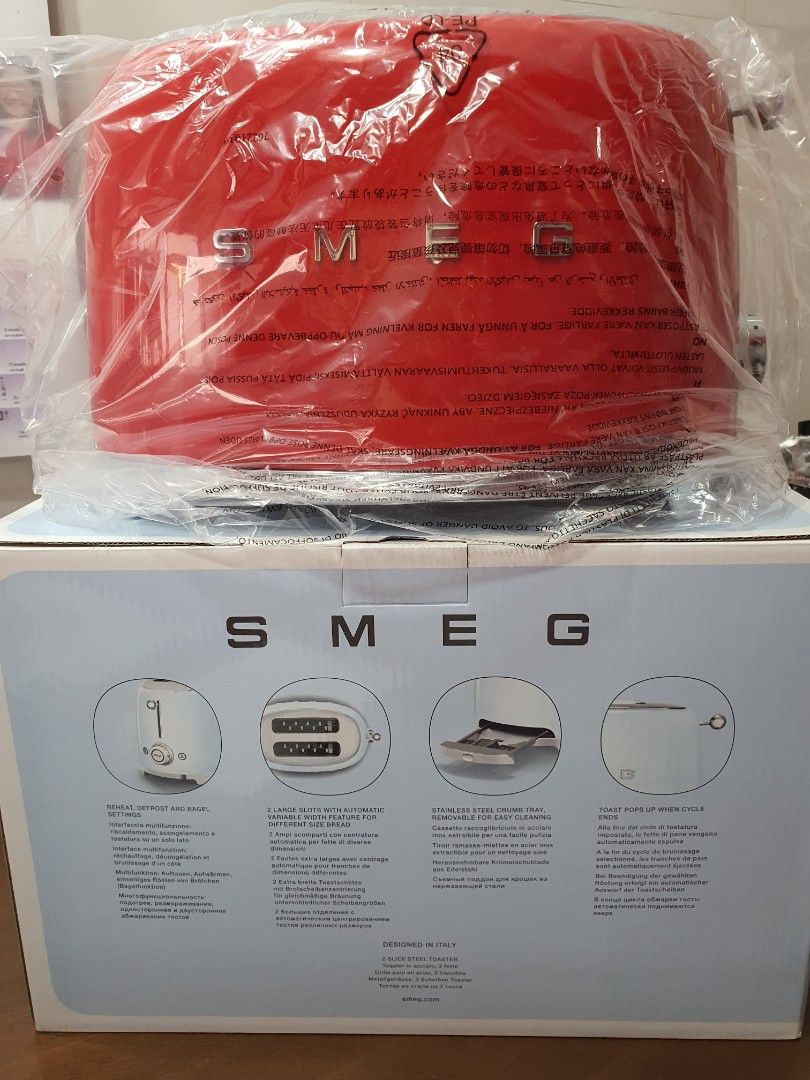 SMEG Kettle 1.7L & Toaster BN Red, TV & Home Appliances, Kitchen