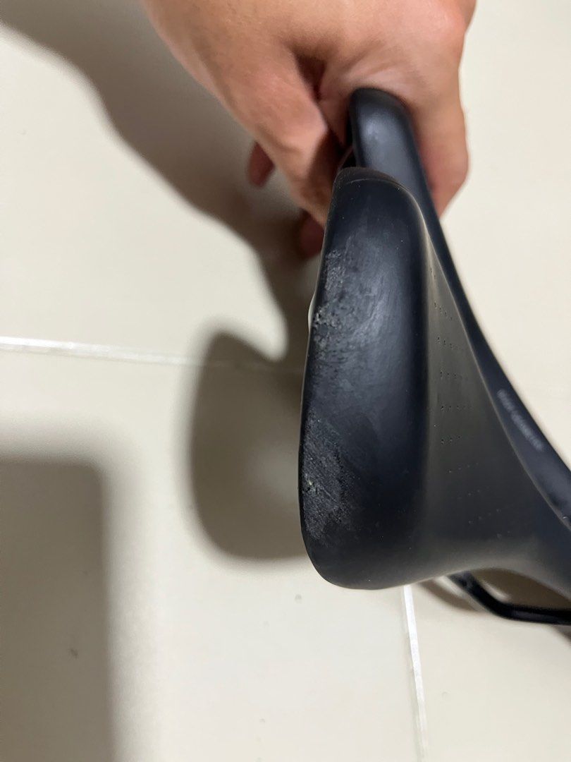 Specialized Oura Expert Gel Saddle (155mm), Sports Equipment 