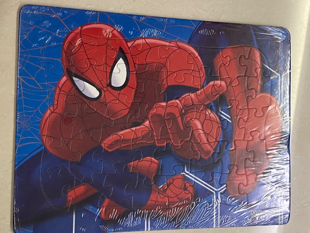 Spiderman puzzles for boys, Hobbies & Toys, Toys & Games on Carousell