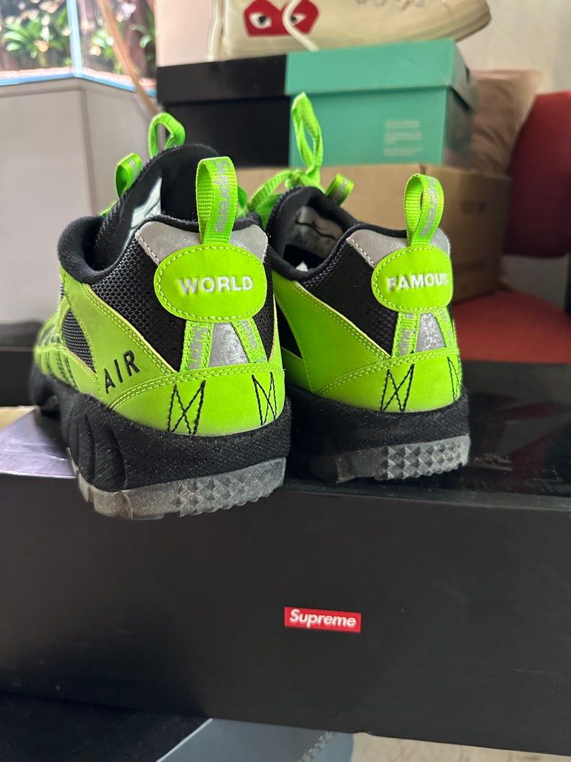 Supreme nike deals humara