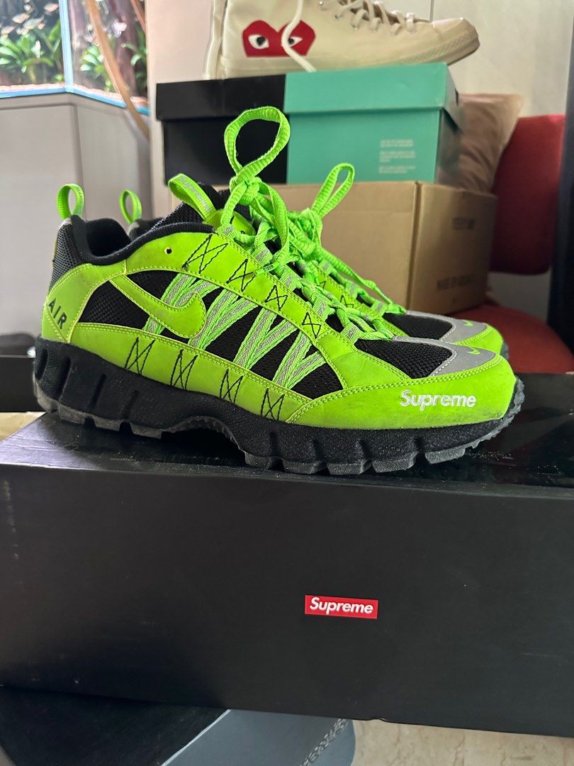 Nike air humara supreme sale