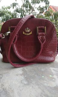 (Kategori: ) berada di . Dikirim oleh dewiratnaa49621 (ID iklan 1206601804, Gambar 1). Deskripsi: .