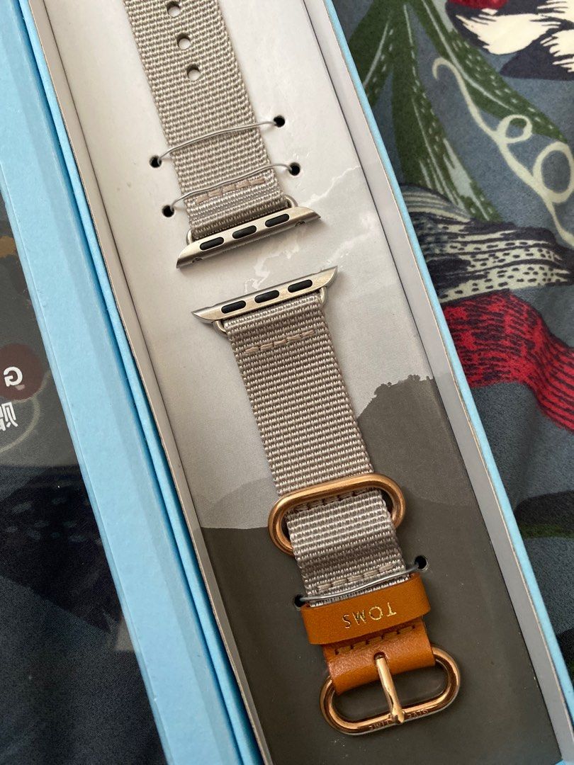 Toms apple watch 2025 band