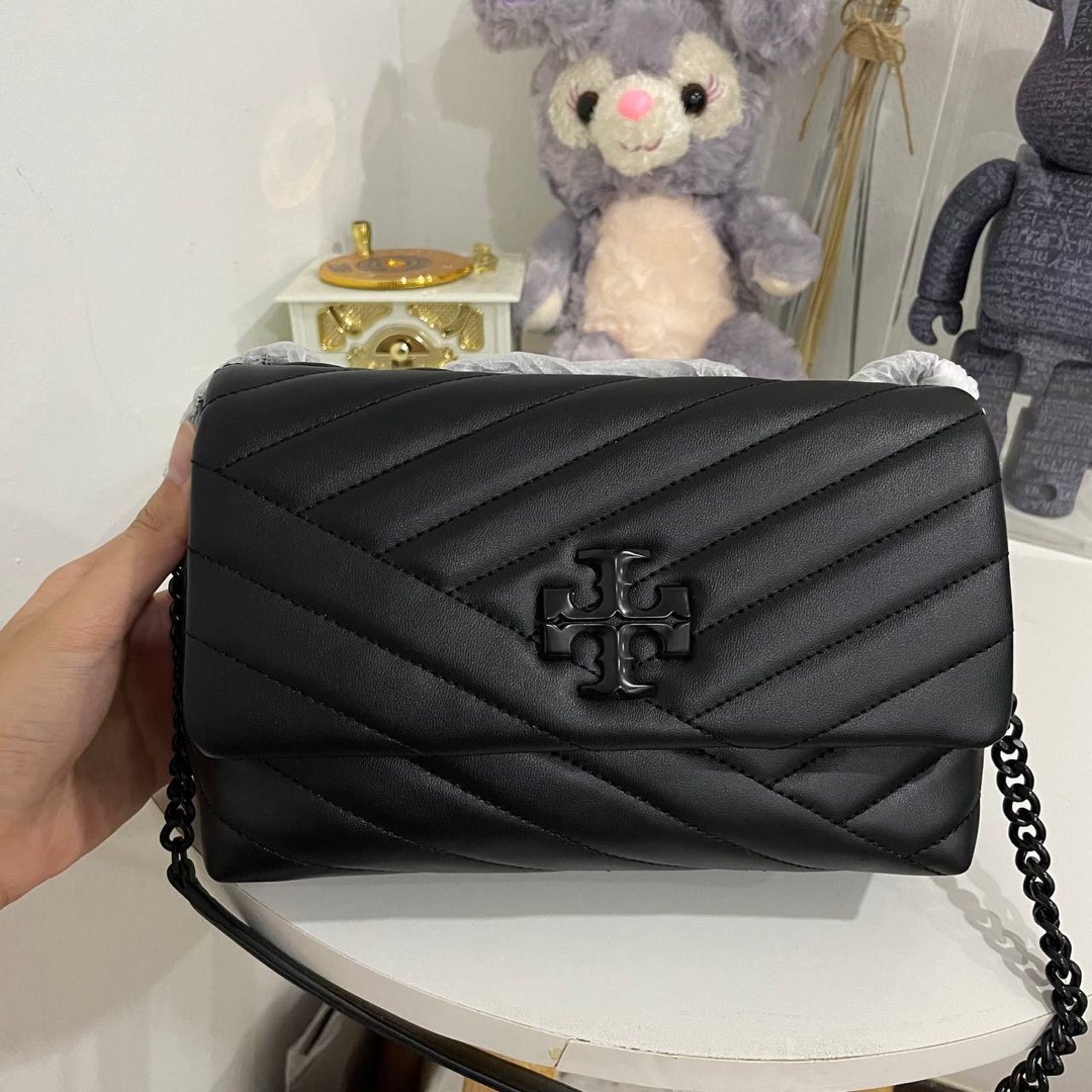 tory burch kira chevron convertible bag (small size), Luxury, Bags &  Wallets on Carousell