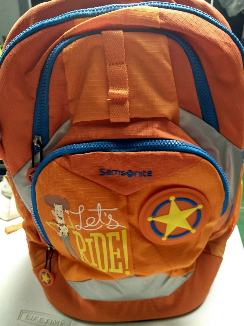 Toy story Woody Samsonite back pack