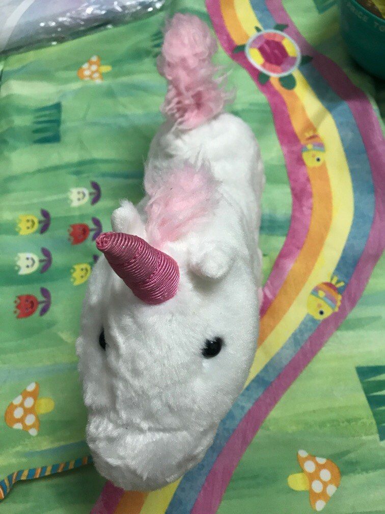 Unicorn (not functioning) (Category: Toys & Games) located in Batu Caves. Submitted by kynkyn_ (Listing ID 1206559336, Image 3). Description: 24cm L 20cm H Conditon as in picture.