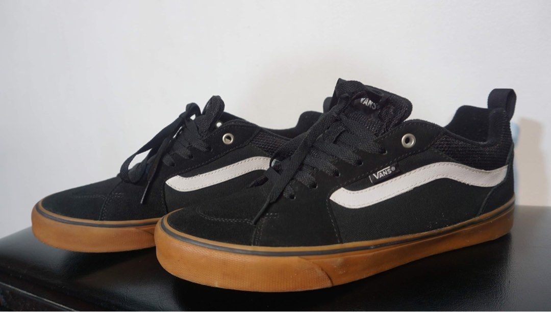 VANS Filmore Suede Black Gum Sole
