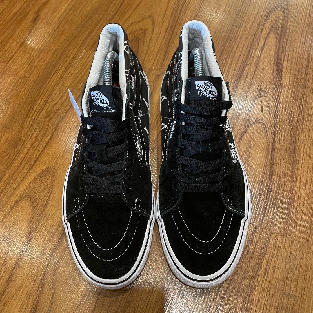 Vans classic deals 106 mid