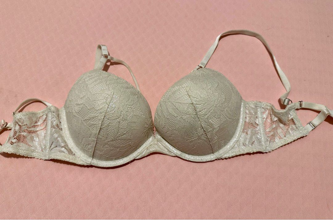 Victoria's Secret bombshell plunge bra 34C, Women's Fashion, New