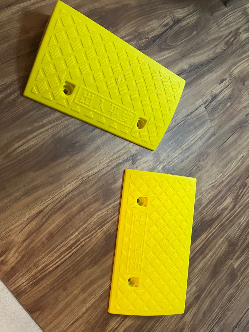 Wheelchair ramps x2 for sale, Health & Nutrition, Assistive