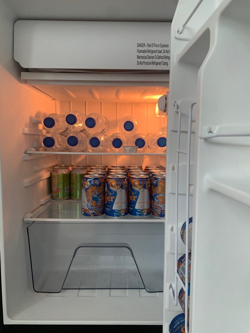 Whirlpool Mini Fridge, TV & Home Appliances, Kitchen Appliances