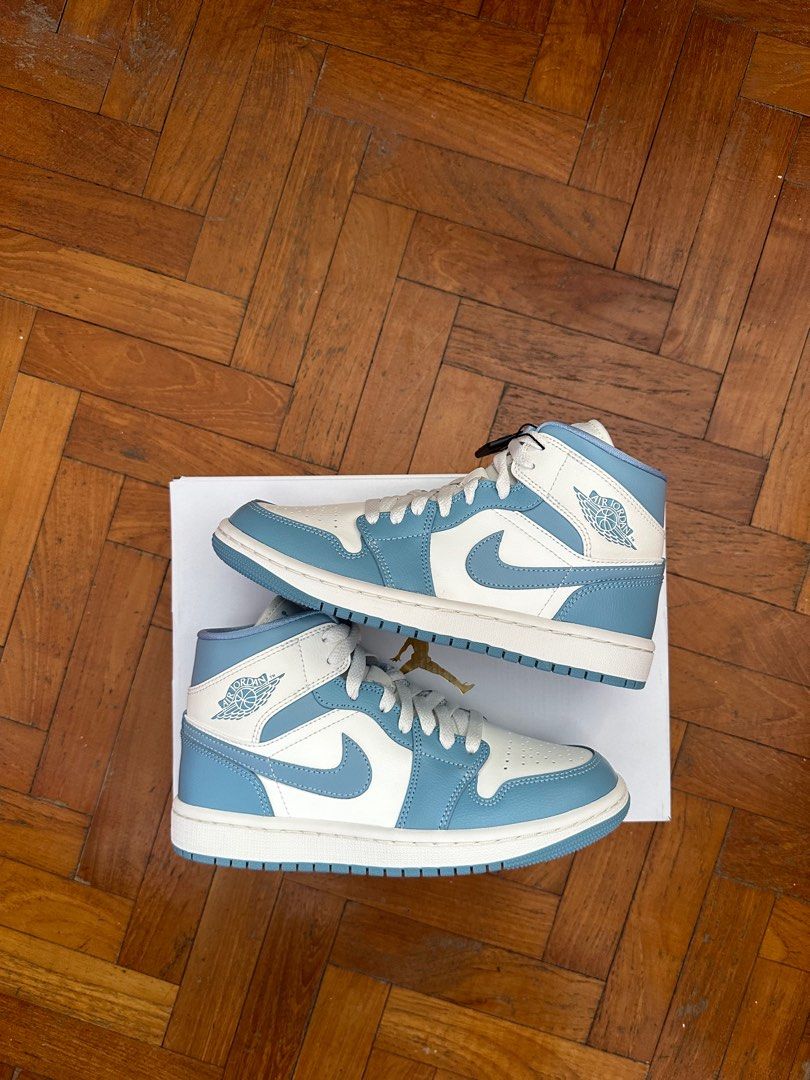 Air jordan 1 mid university cheap
