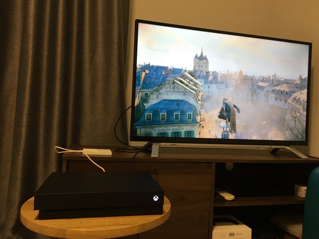 Xbox one s 1tb only 780gb hotsell