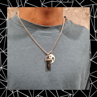 (Category: ) located in . Submitted by accessorizzsg (Listing ID 1206707959, Image 1). Description: .
