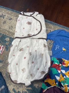 (Category: ) located in . Submitted by NayaCloset (Listing ID 1206593429, Image 1). Description: .