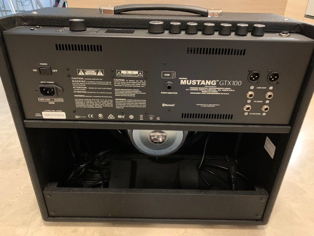 2022 Fender Mustang GTX100 Guitar Combo Amplifier, Footswitch, Exp