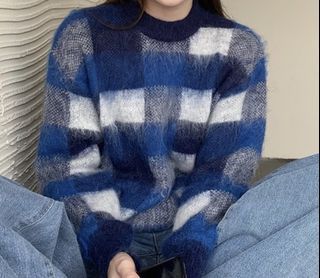 藍色格子毛衣