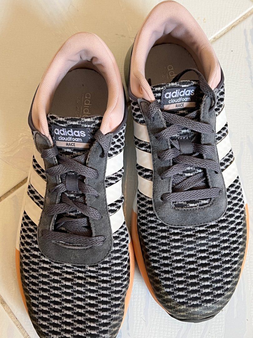 cloudfoam race adidas