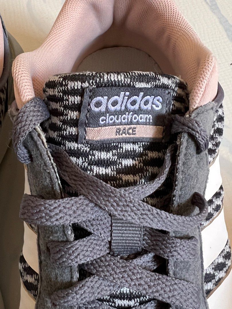 cloudfoam race adidas