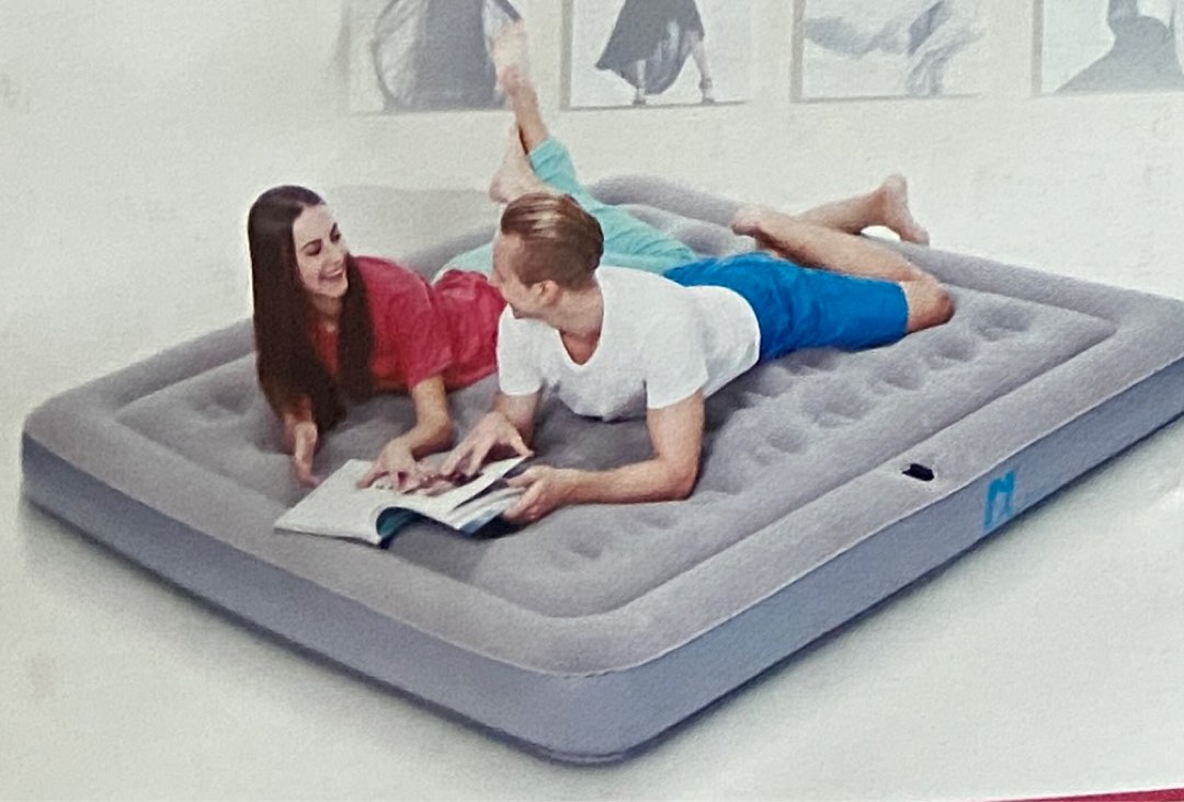 Air bed used once only Furniture Home Living Furniture Bed