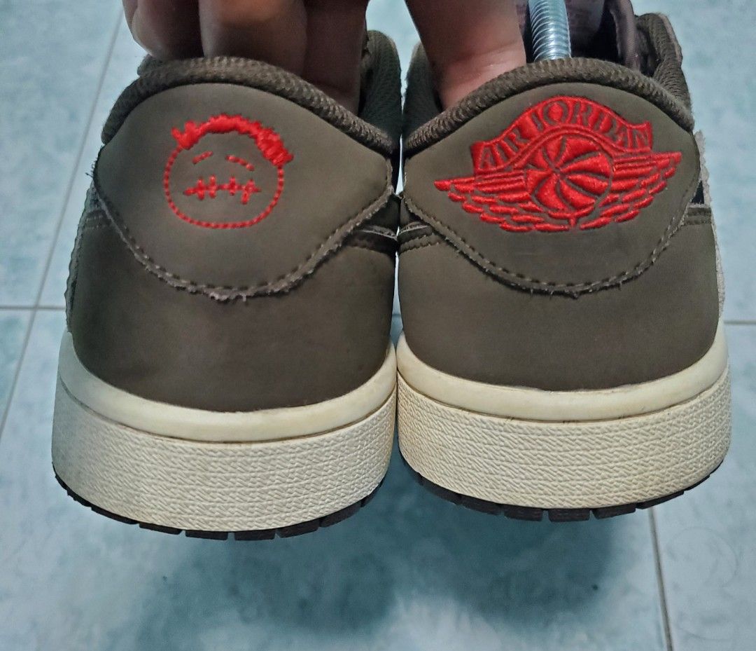 ua travis scott low