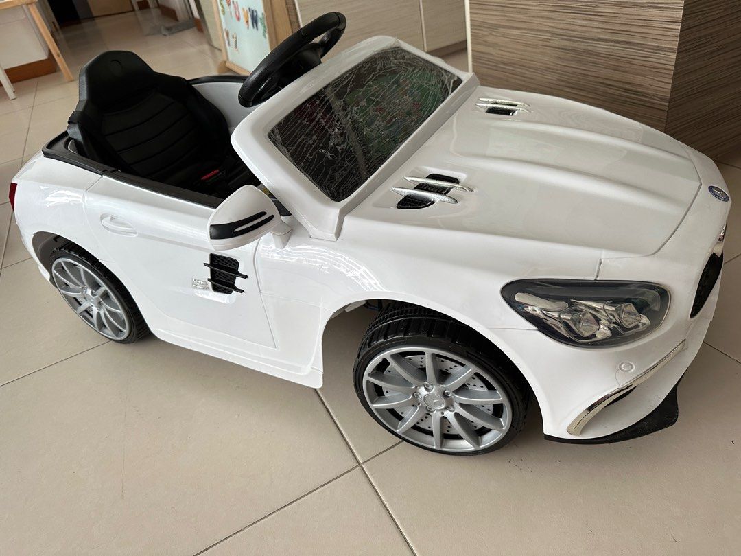 AMG Mercedes Remote Control Kids Electric Car, Hobbies & Toys, Toys