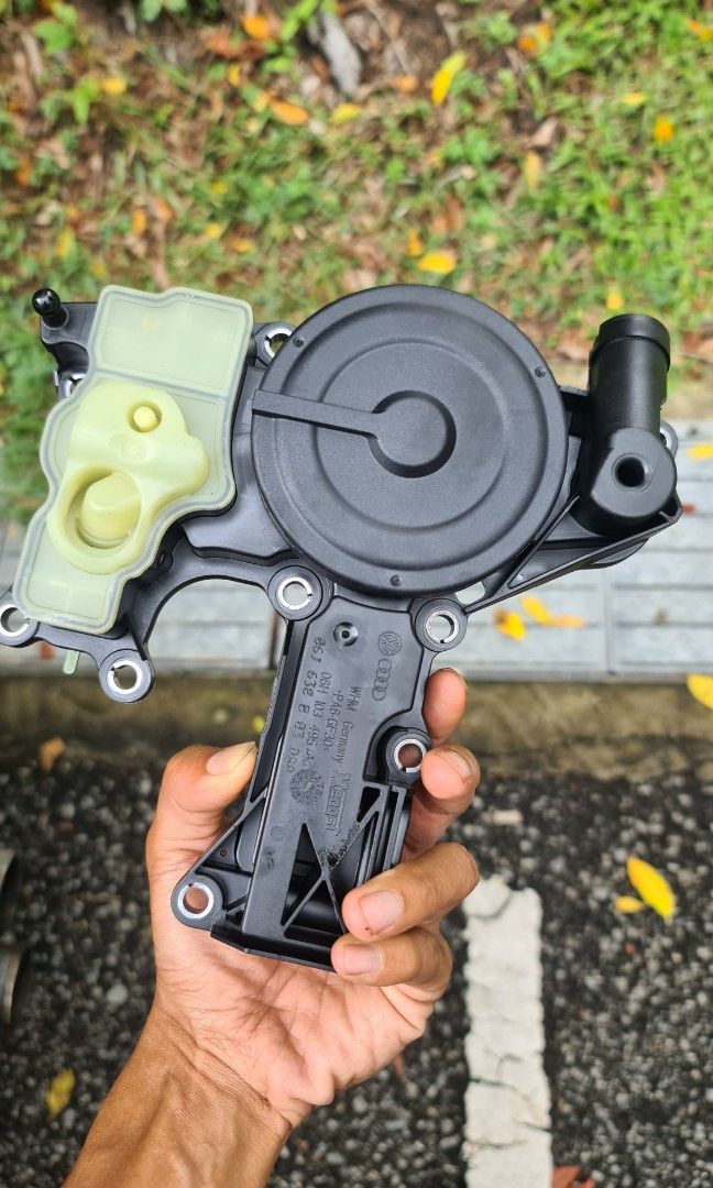 Audi Ea888 PCV Valve, Car Accessories, Accessories on Carousell
