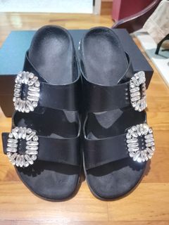 (Category: ) located in . Submitted by carolinekim (Listing ID 1200924210, Image 1). Description: .