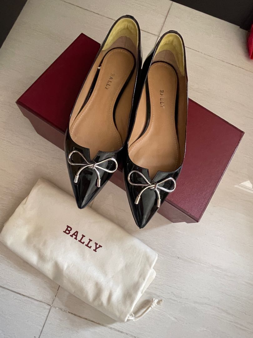 Bally flats, 名牌, 鞋及波鞋 Carousell