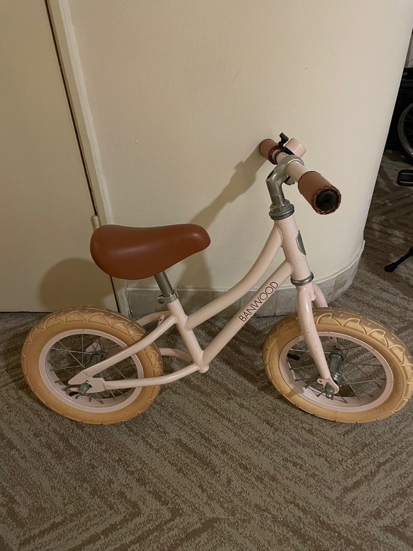 Banwood Balance Bike, Sports Equipment, Bicycles & Parts, Bicycles on