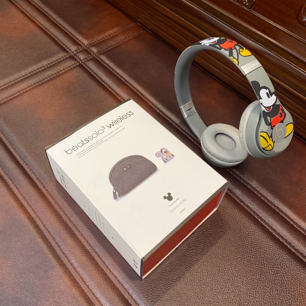 Beats best sale solo mickey