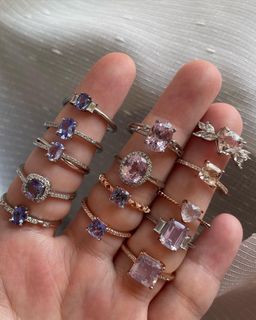 (Category: ) located in . Submitted by reselling.things (Listing ID 1200911304, Image 1). Description: .
