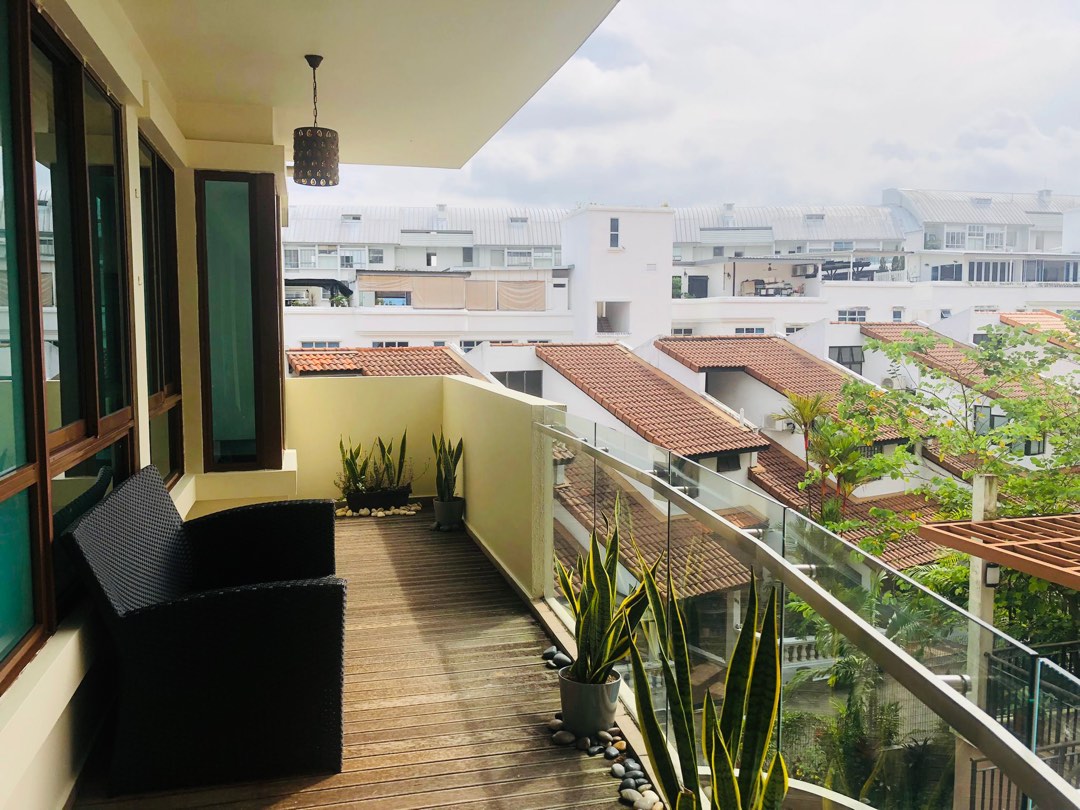 Bluwaters Cheap 1.3x Mil For A 3 Bedder Unit Along Seaside! As Gd As