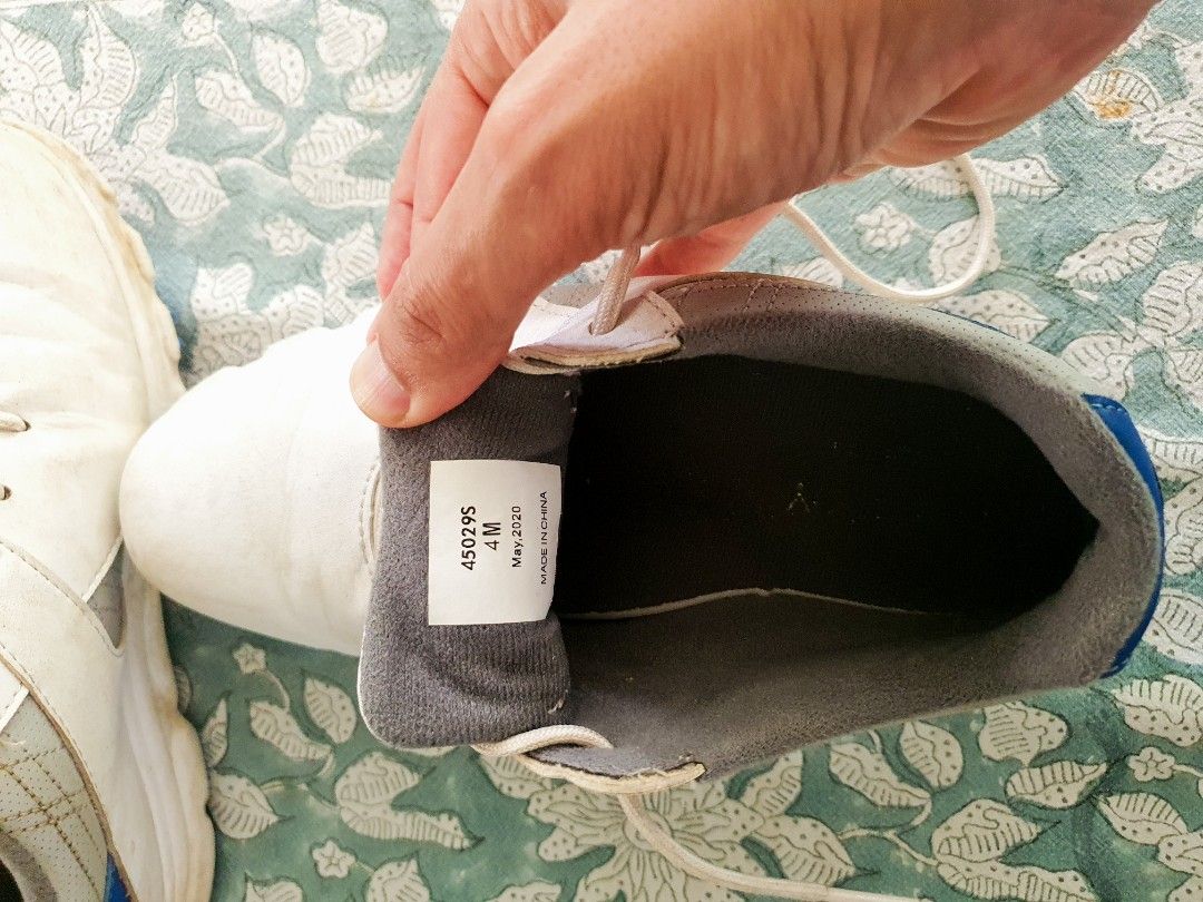 Boys golf shoes cheap size 1