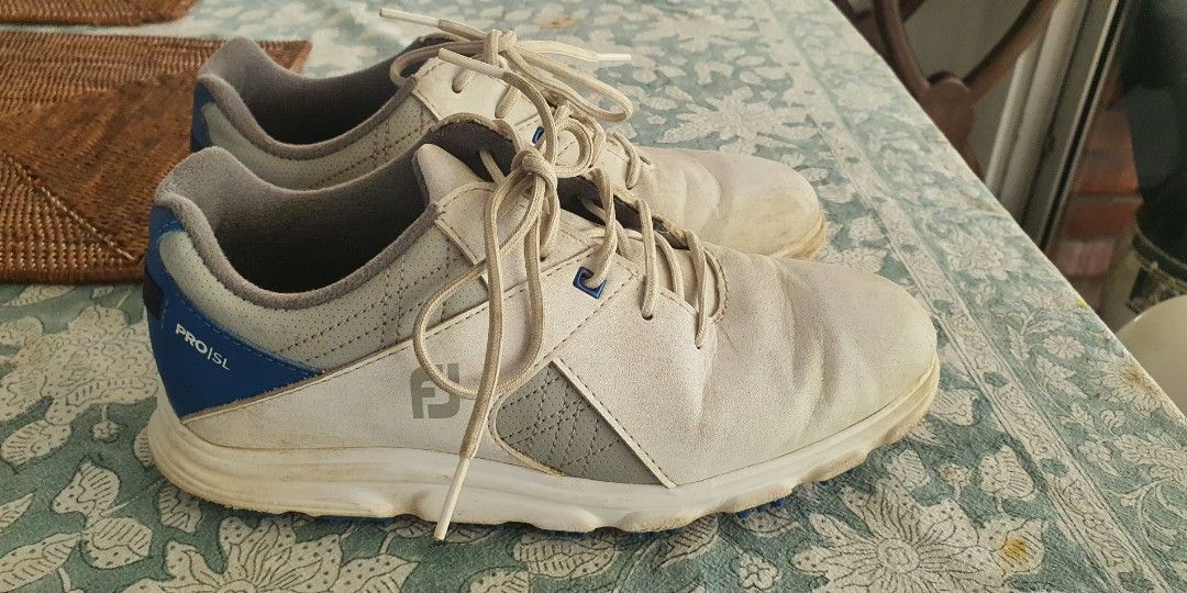 Boys Golf Shoes Size 4