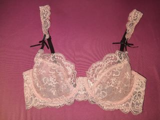 Bra wanita transparan