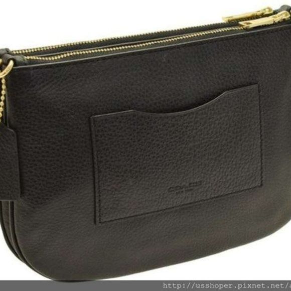 Brand New Coach Transformable Crossbody Wristlet Pebbled Leather