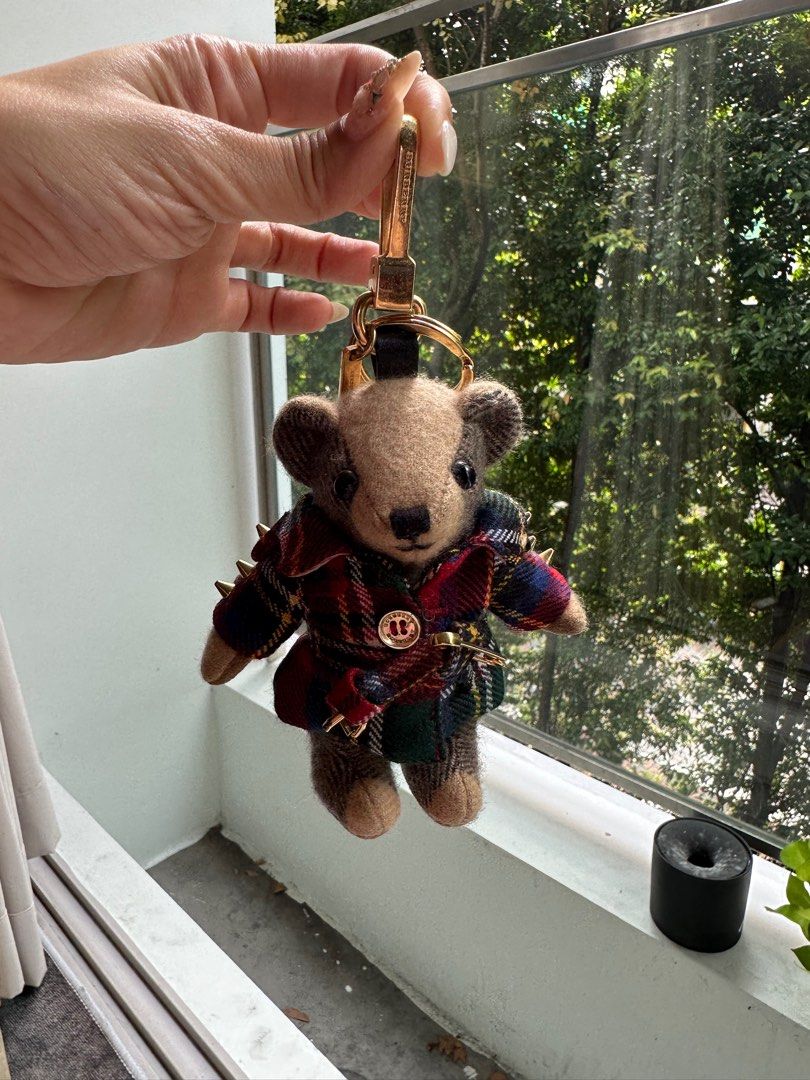 Burberry Keychain, Women's Fashion, Watches & Accessories, Other