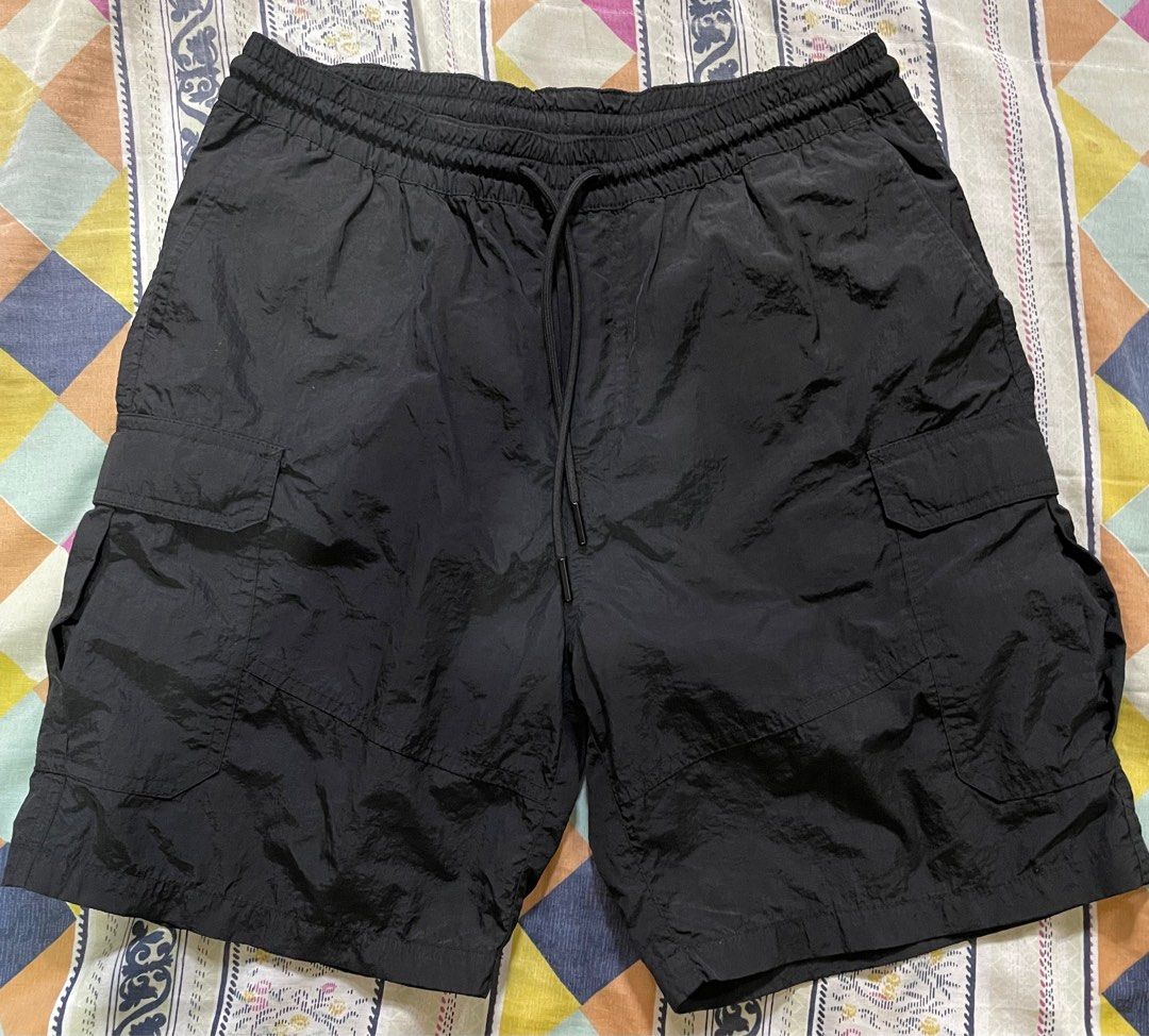 Cargo Shorts, Men's Fashion, Bottoms, Shorts on Carousell