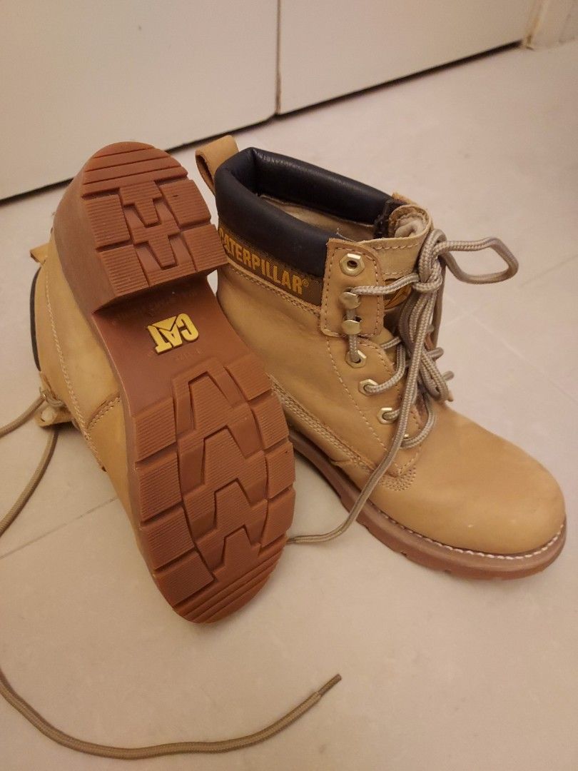 Caterpillar Heel Boots Carousell