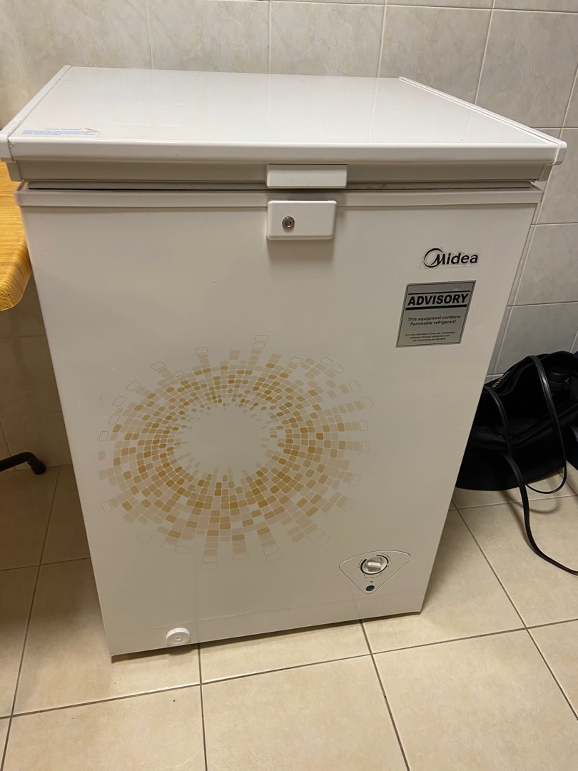 Chest Freezer Midea 99L, TV & Home Appliances, Kitchen Appliances