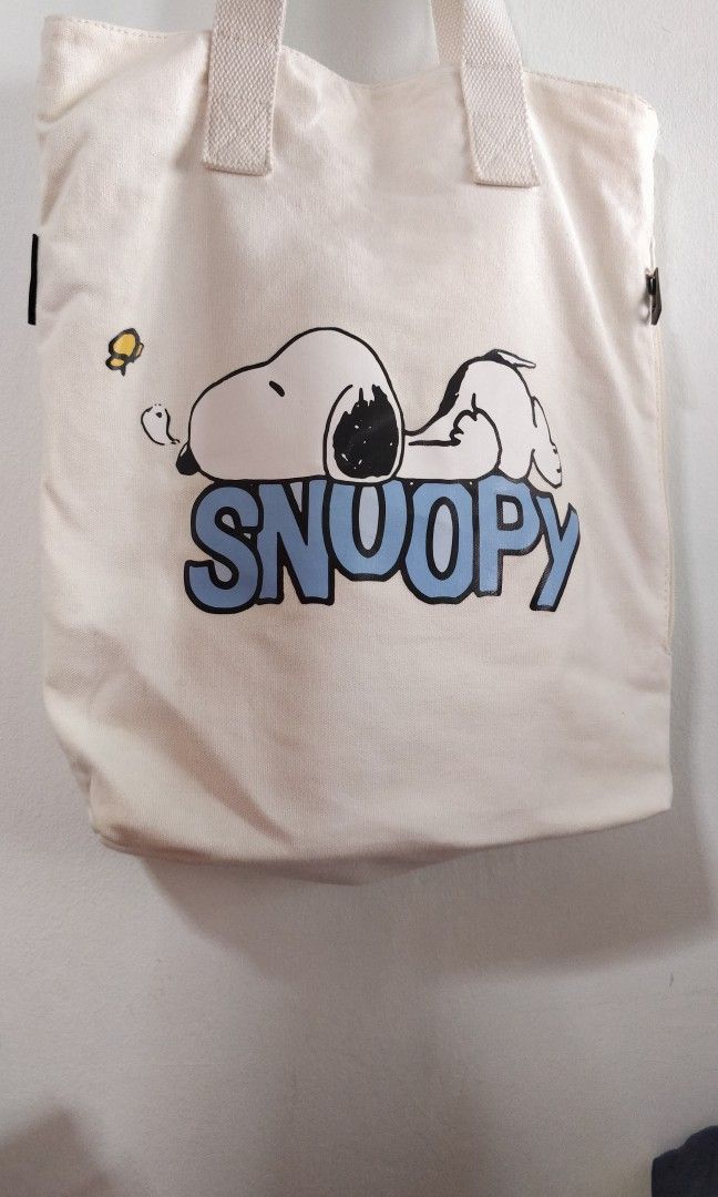 Cloth bag with zip, Women's Fashion, Bags & Wallets, Tote Bags on Carousell