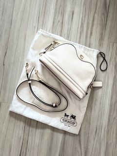 （分類：）位於 。 由 bellessss 提交（商品編號 1200817811，圖片 1）。簡介： 。