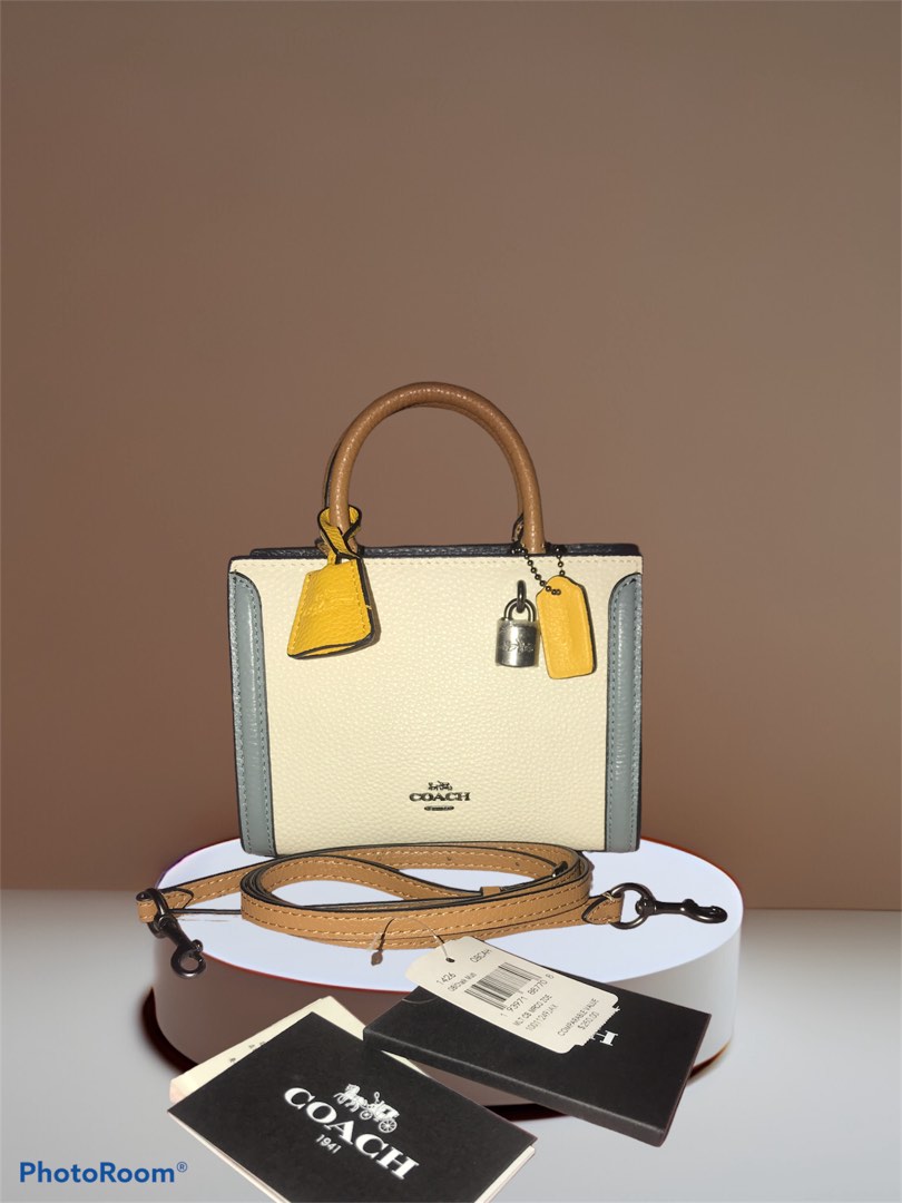 Coach Micro Zoe, Fesyen Wanita, Tas & Dompet di Carousell