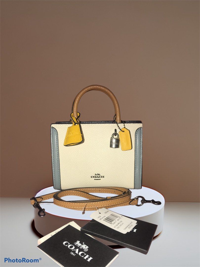 Coach Micro Zoe, Fesyen Wanita, Tas & Dompet di Carousell