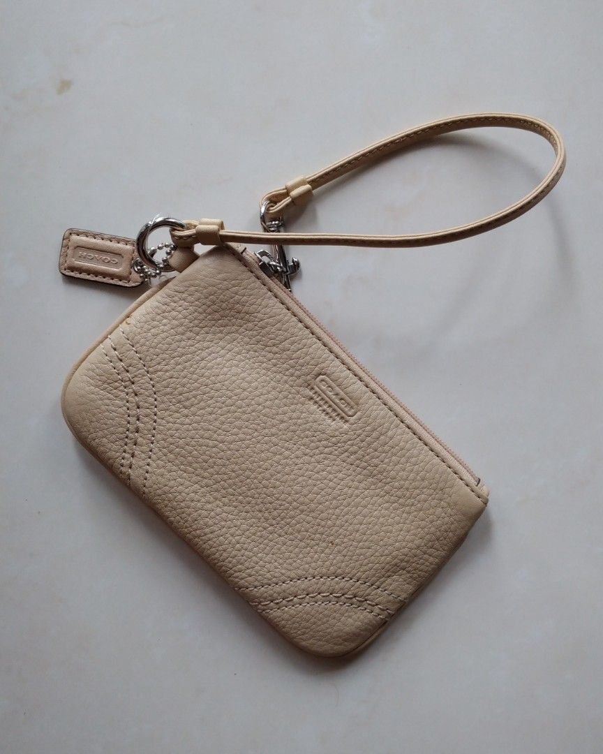 COACH Wristlet Soft Pebble Leather Collection Authentic Brand New pouch bag